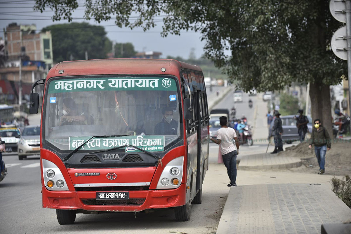 https://www.setopati.com/uploads/shares/2020/sujita/khukulo vehicle/vehicle khukulo (1).jpg